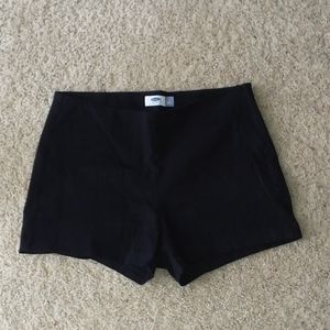 Old Navy | Black Shorts (New Without Tag)